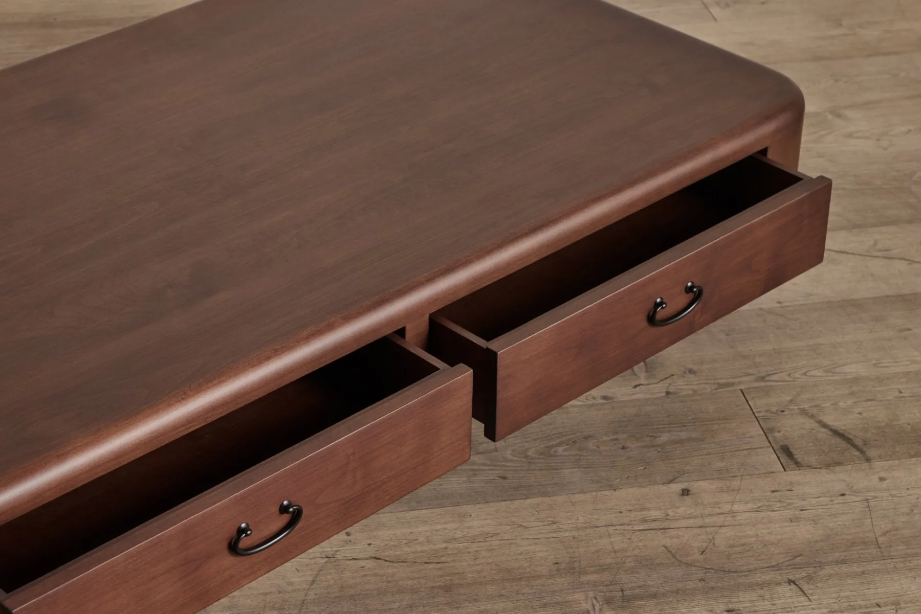 Alder in Saddle*Wood Sample Fashion