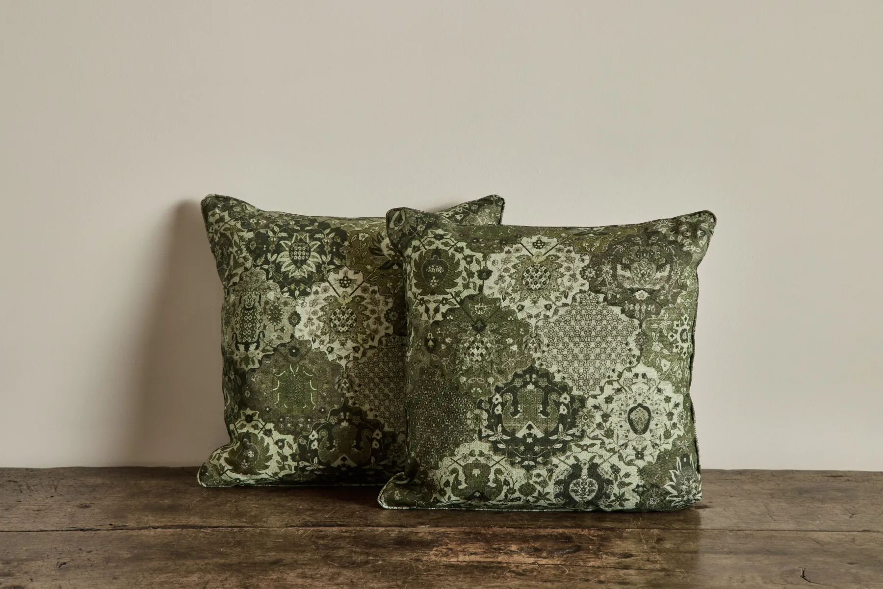 Caspar Linen in Juniper*NICKEY KEHOE Outlet