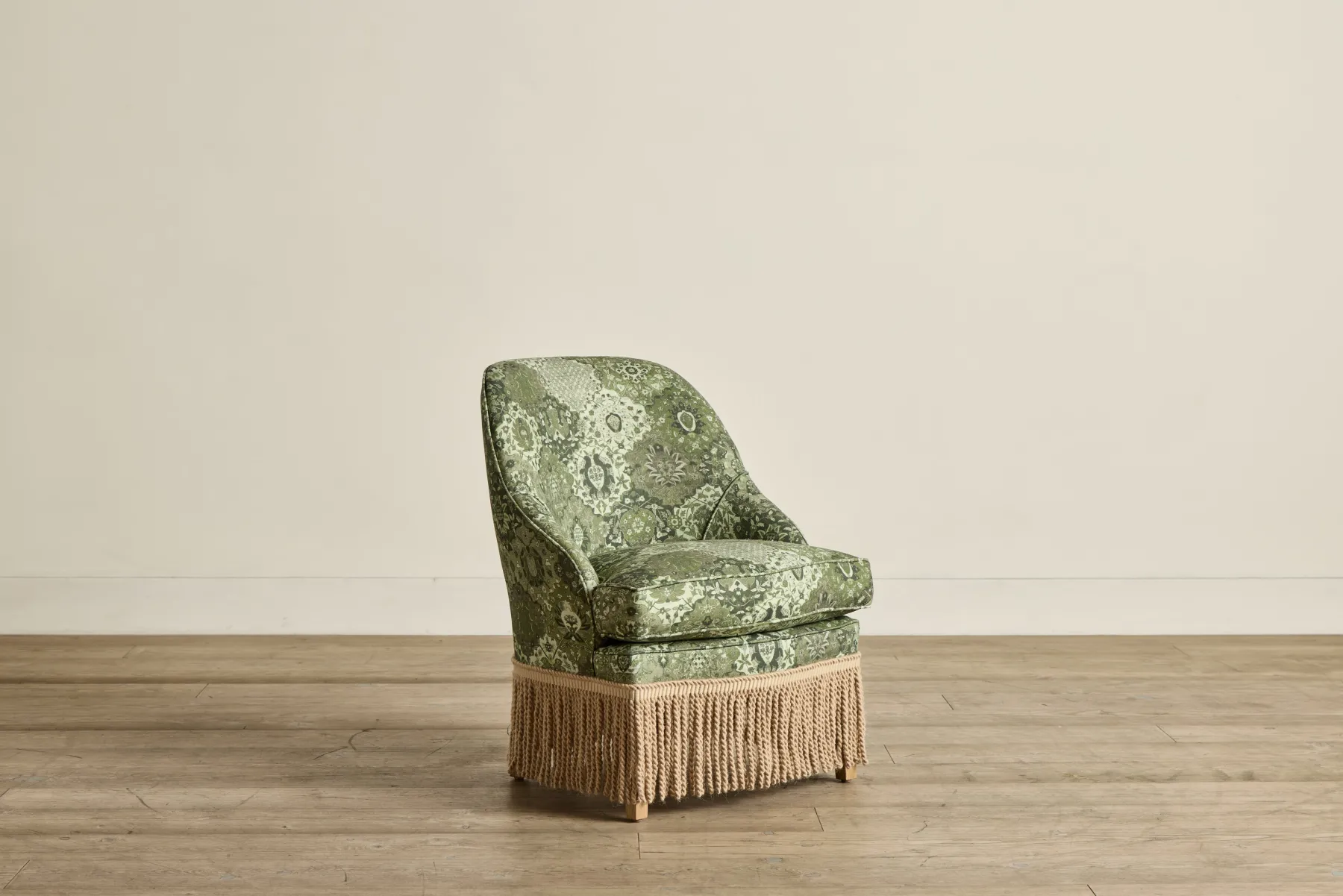 Fireplace Pull Up Chair*NICKEY KEHOE Fashion