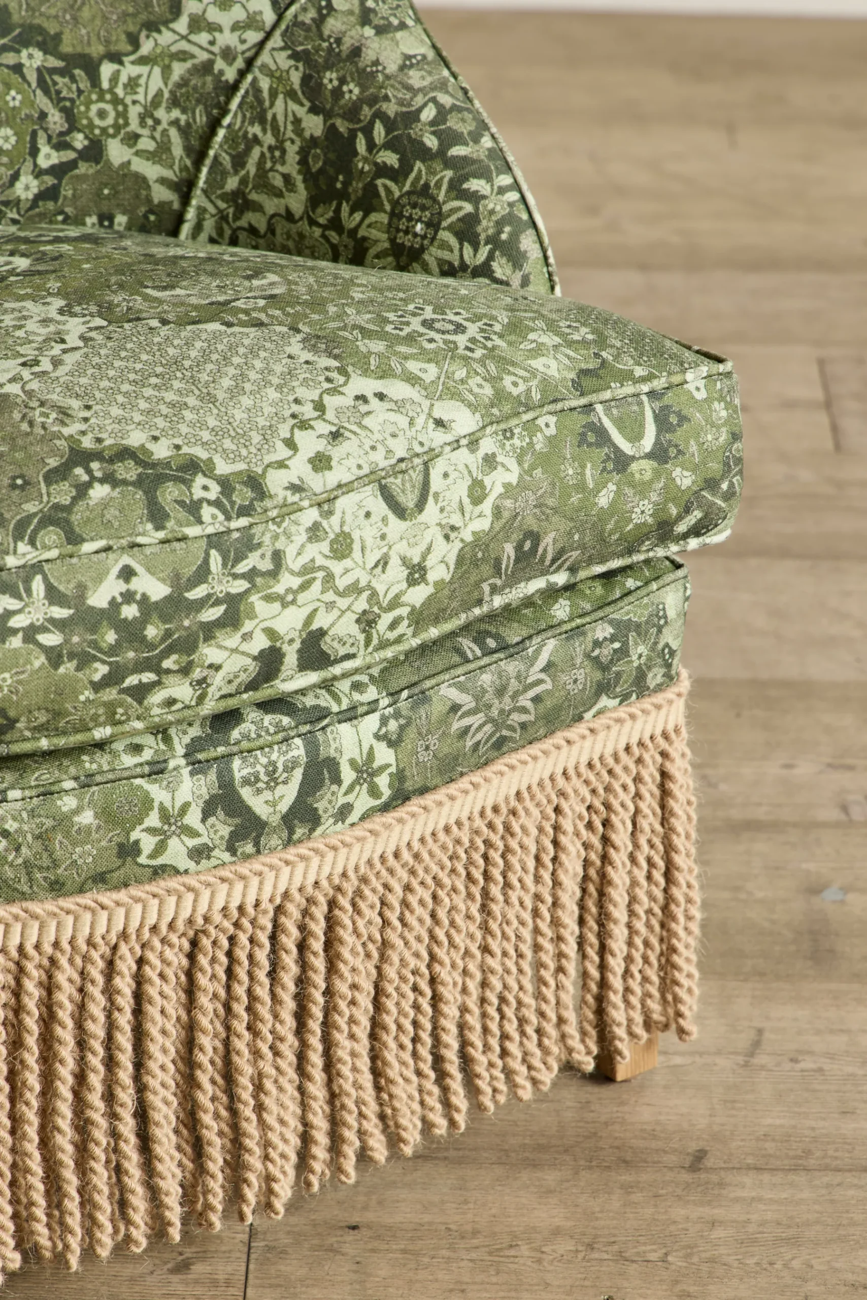 Fireplace Pull Up Chair*NICKEY KEHOE Fashion
