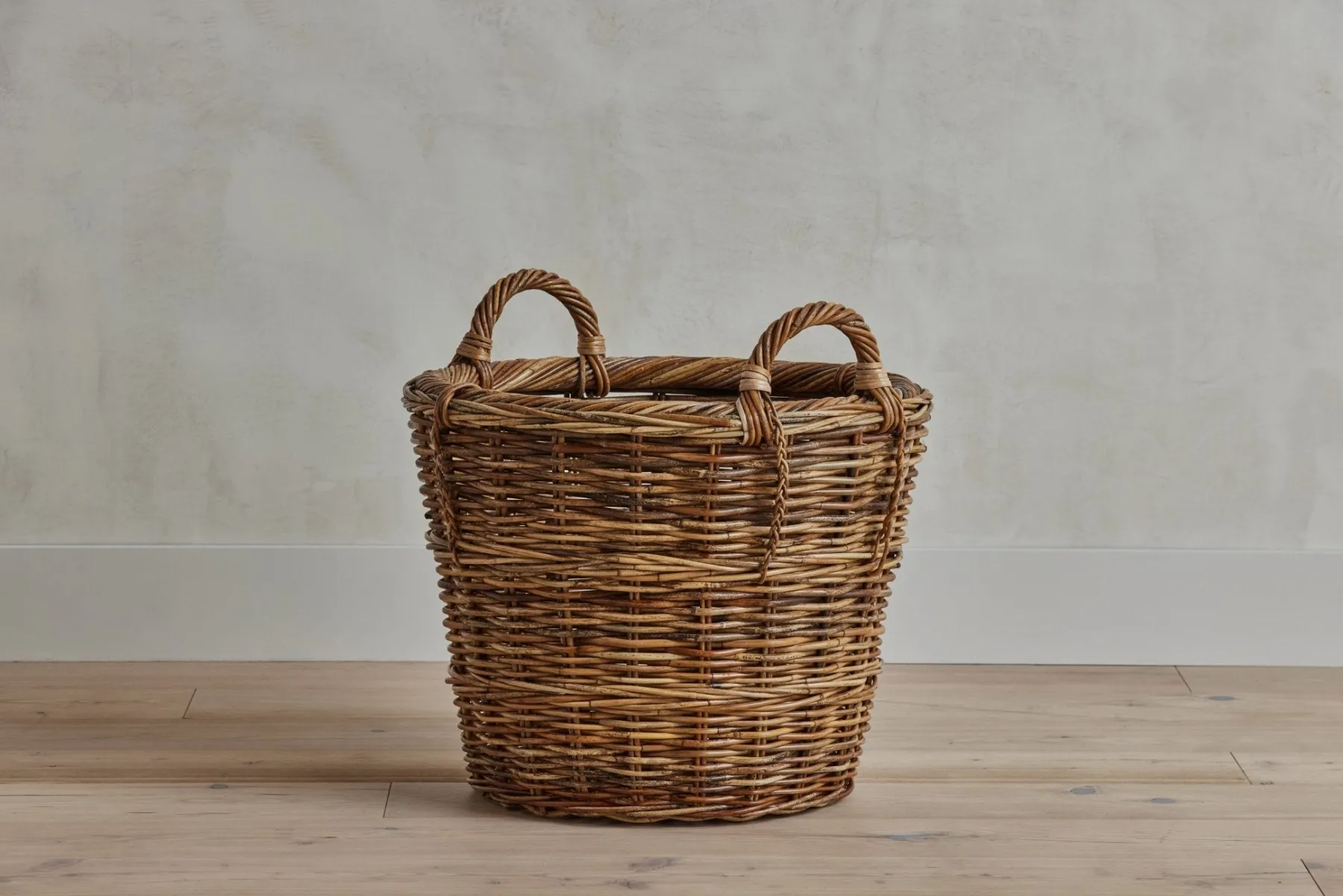 French Countryside Fireside Basket*HIDDEN Sale