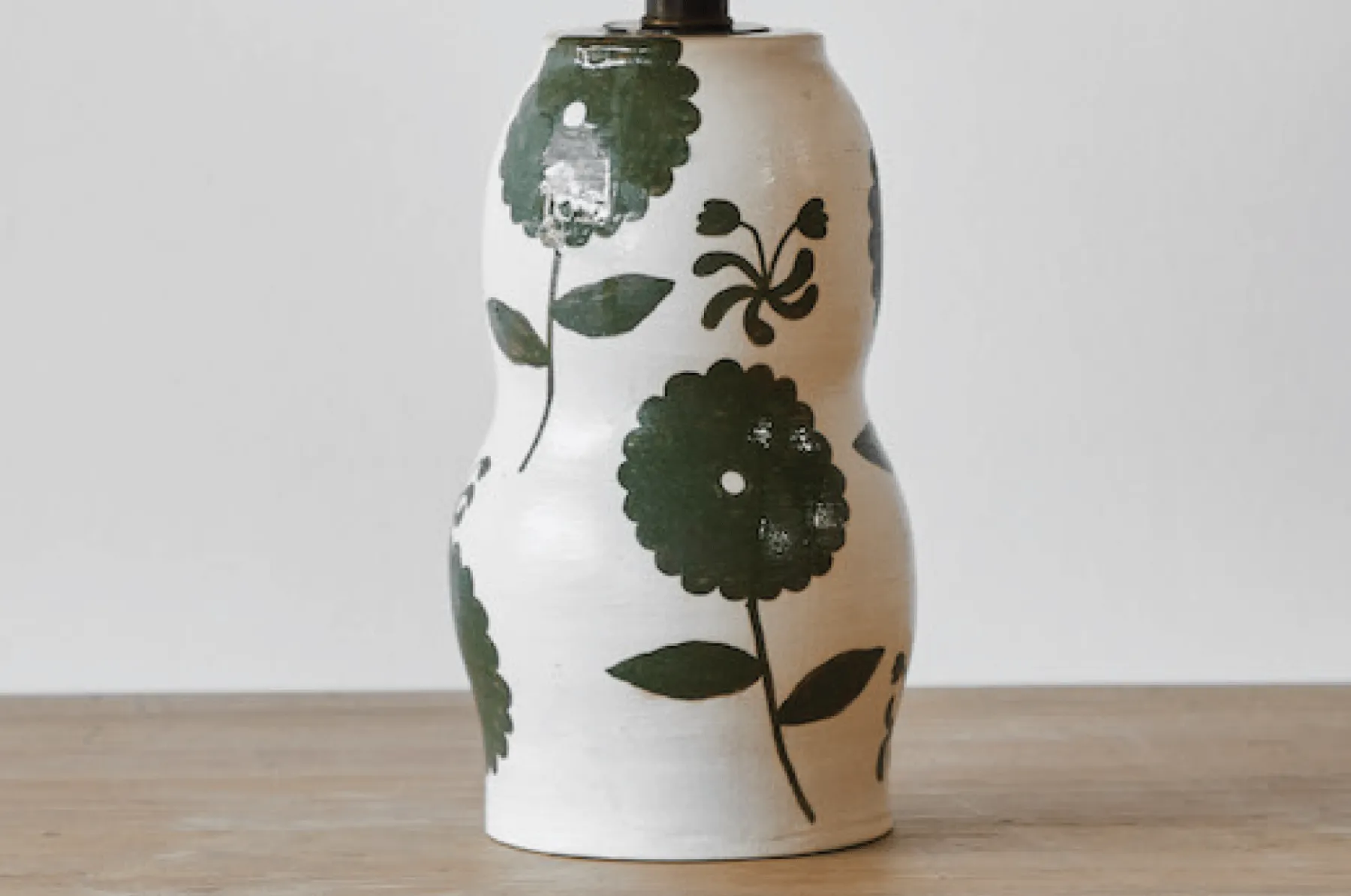 Green Floral Table Lamp*REBEKAH MILES Discount