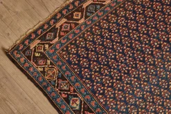 Kurdish Rug 4'1 x 7'*VINTAGE Fashion