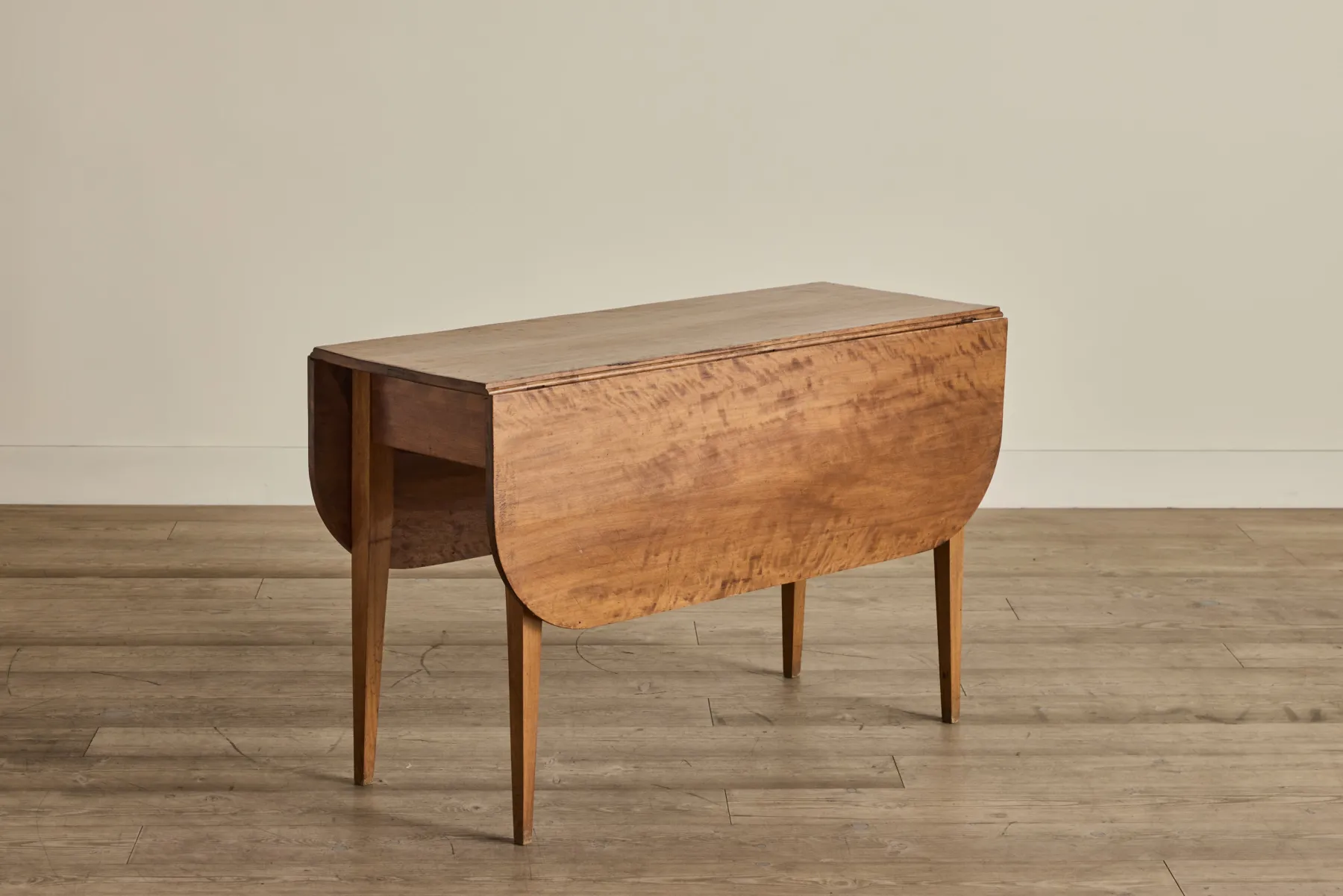 Maplewood Drop Leaf Table*VINTAGE New