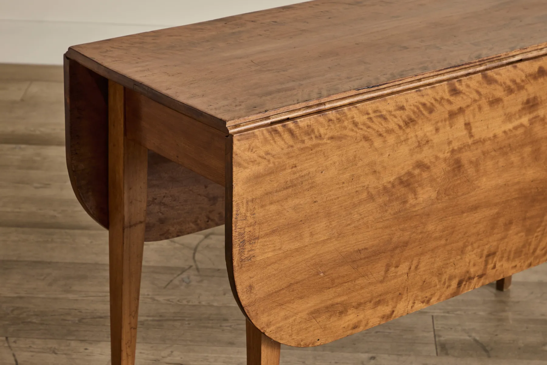Maplewood Drop Leaf Table*VINTAGE New