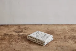 Marguerite Hand Towel in Fog*NICKEY KEHOE Hot