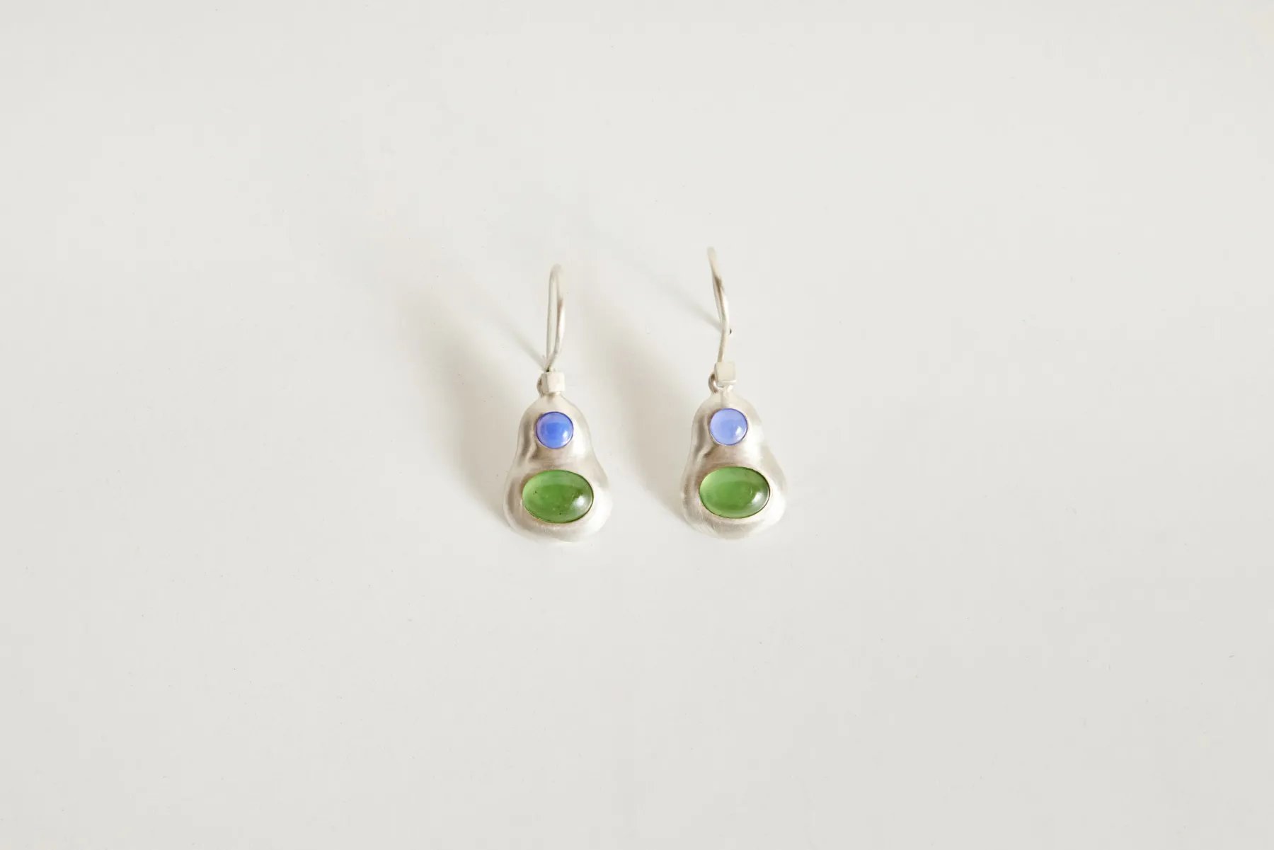 Pair of Chromatic Earrings*Quarry Best