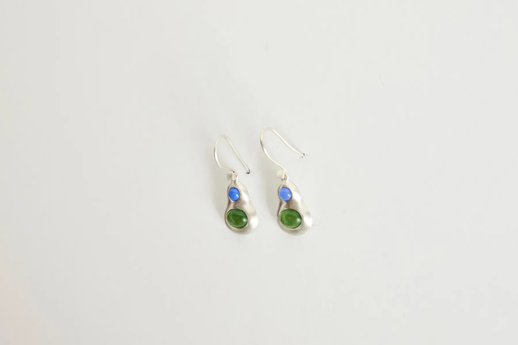 Pair of Chromatic Earrings*Quarry Best