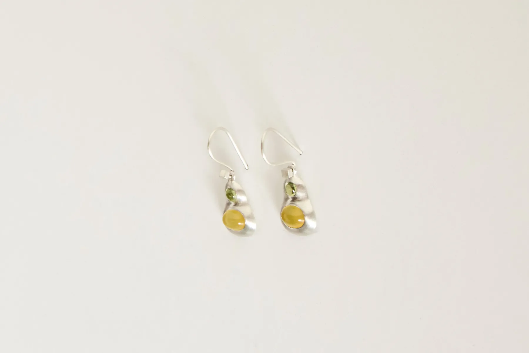 Pair of Chromatic Earrings*Quarry Discount