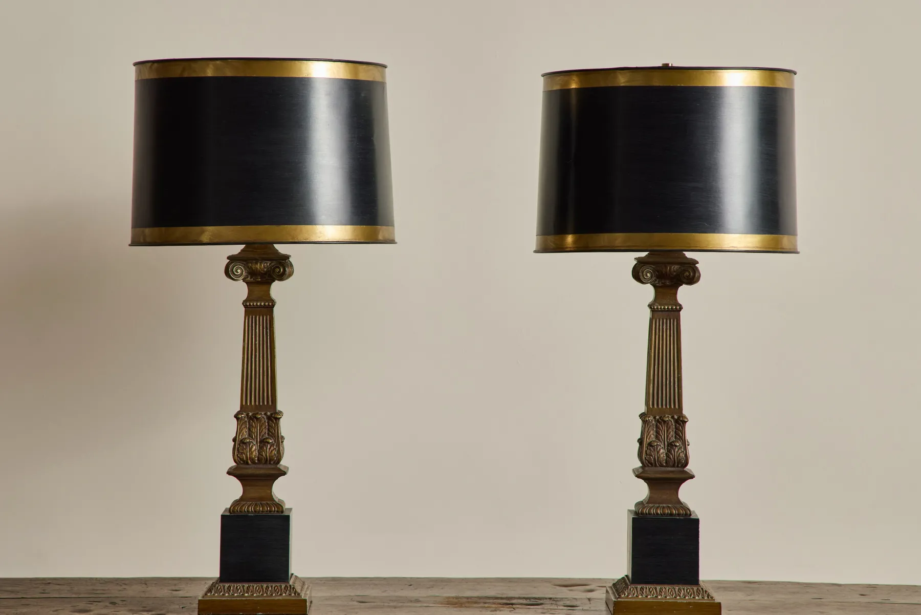 Pair of Neoclassical Lamps*VINTAGE Online