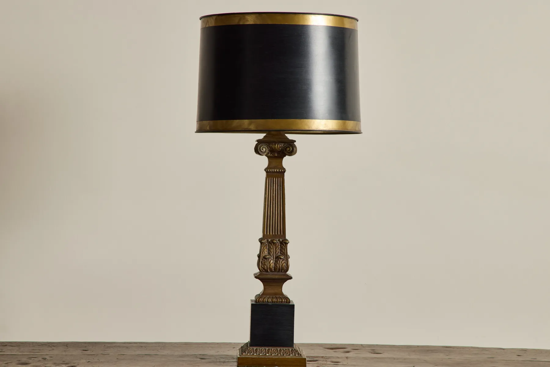 Pair of Neoclassical Lamps*VINTAGE Online