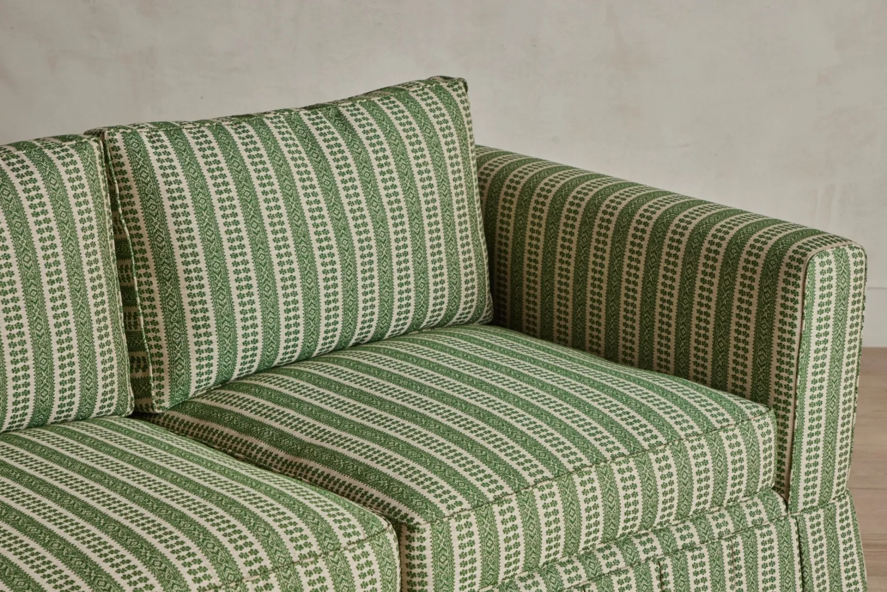 Patmos in Hedge Green*SUSAN DELISS Discount