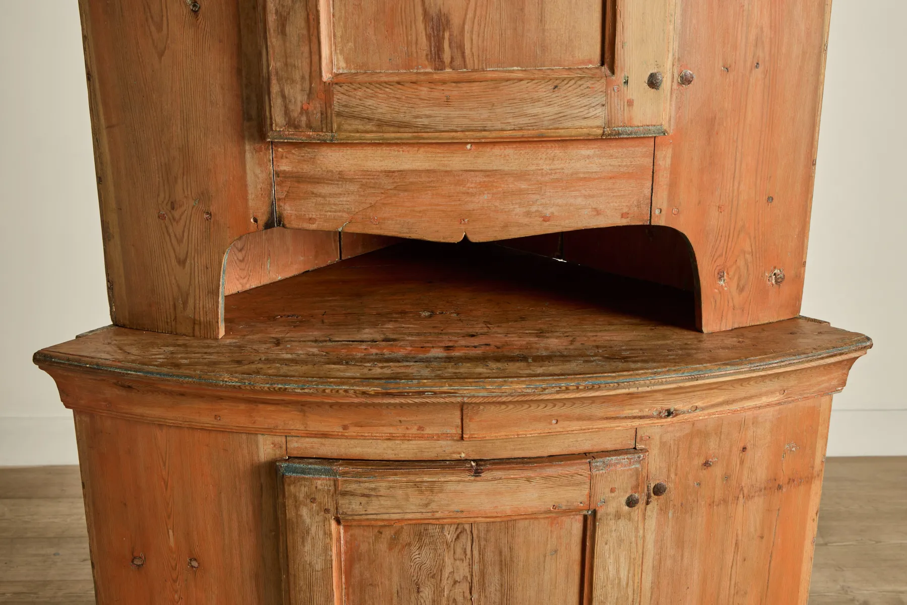 Rustic Corner Cabinet*VINTAGE New