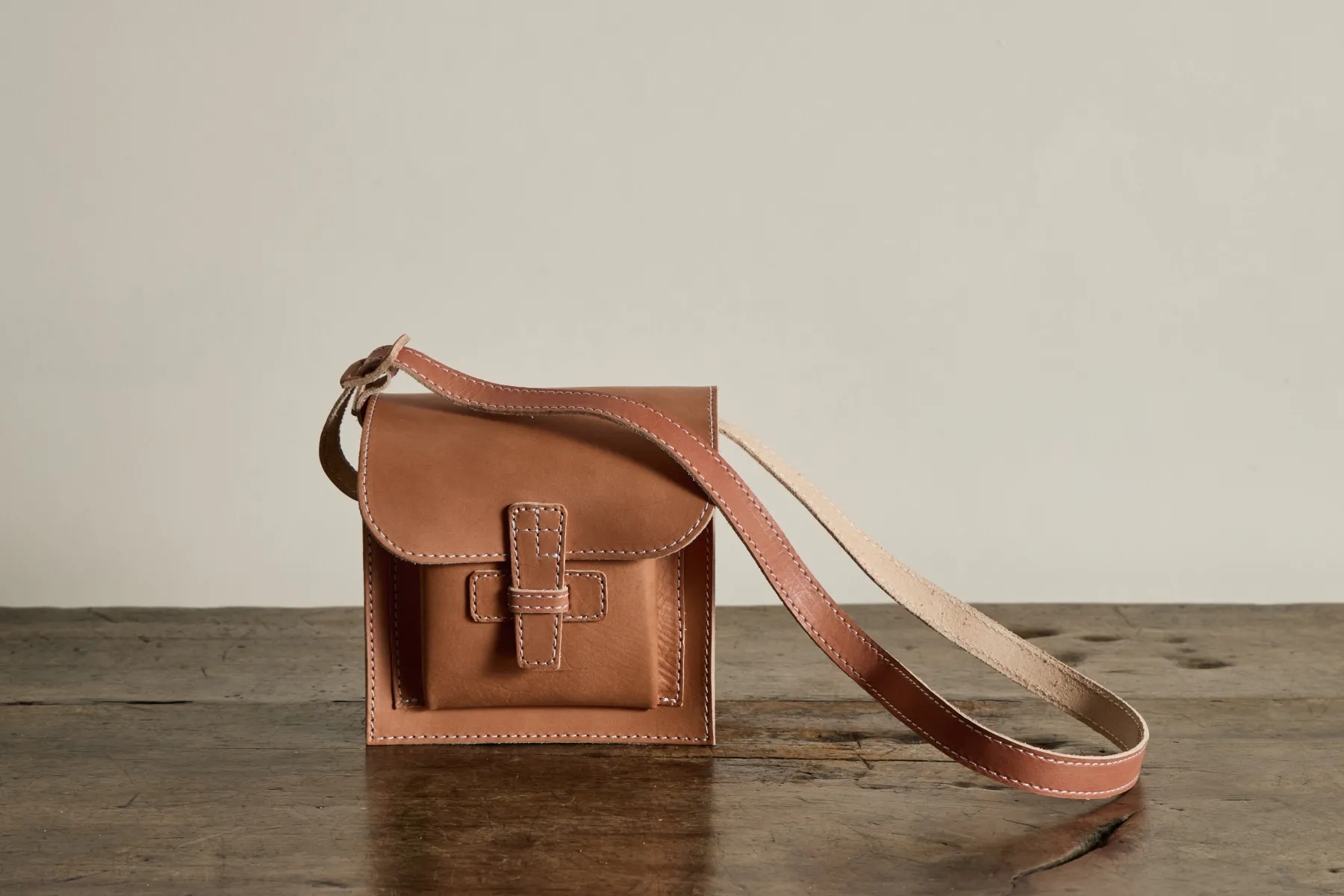 Sac .5 in Honey*AGNES BADDOO Best