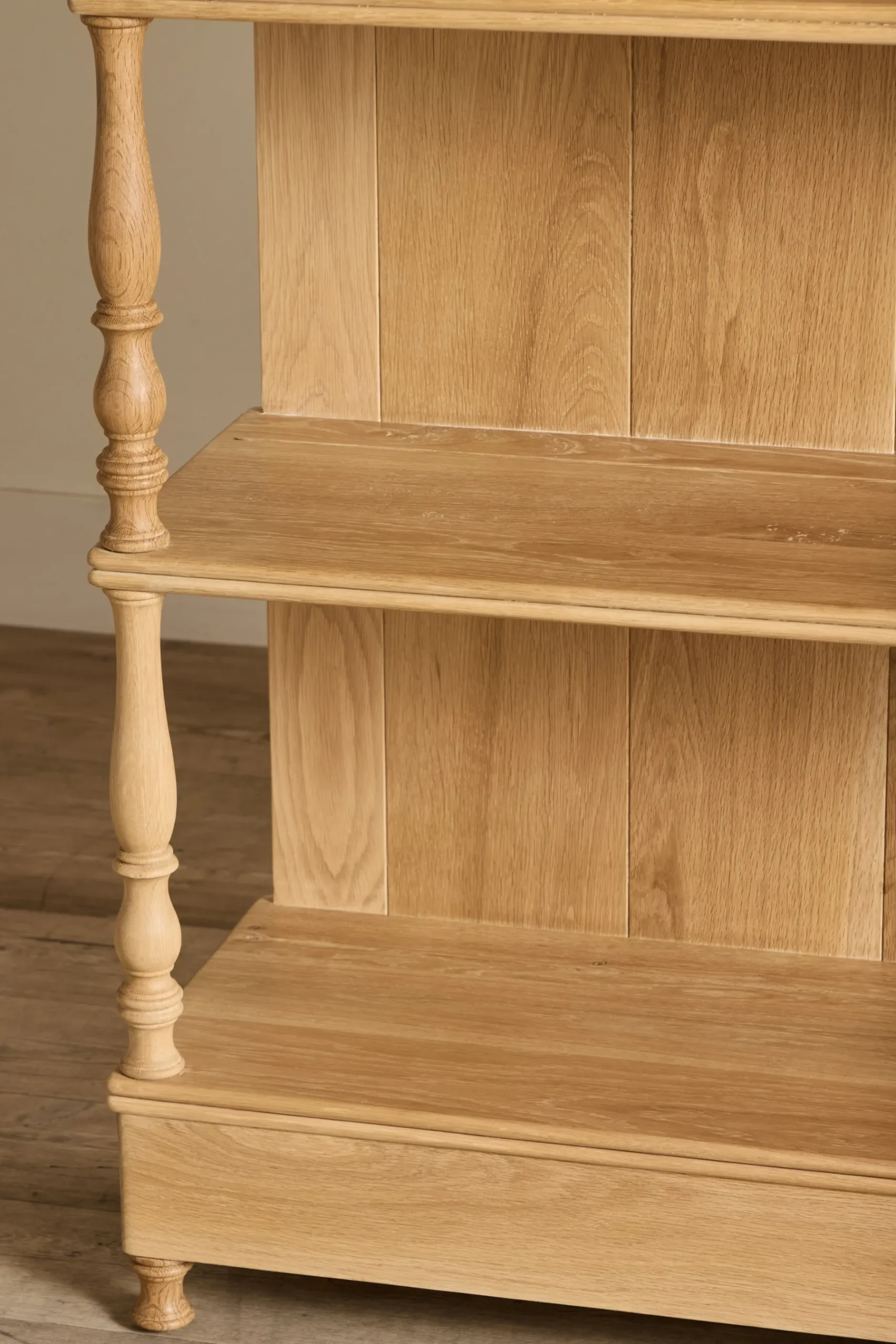 Salon Bookcase*NICKEY KEHOE Discount