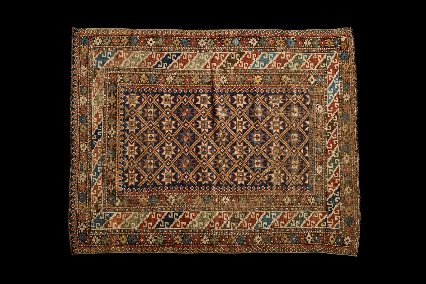 Shirvan Rug 4' x 5'*VINTAGE Hot