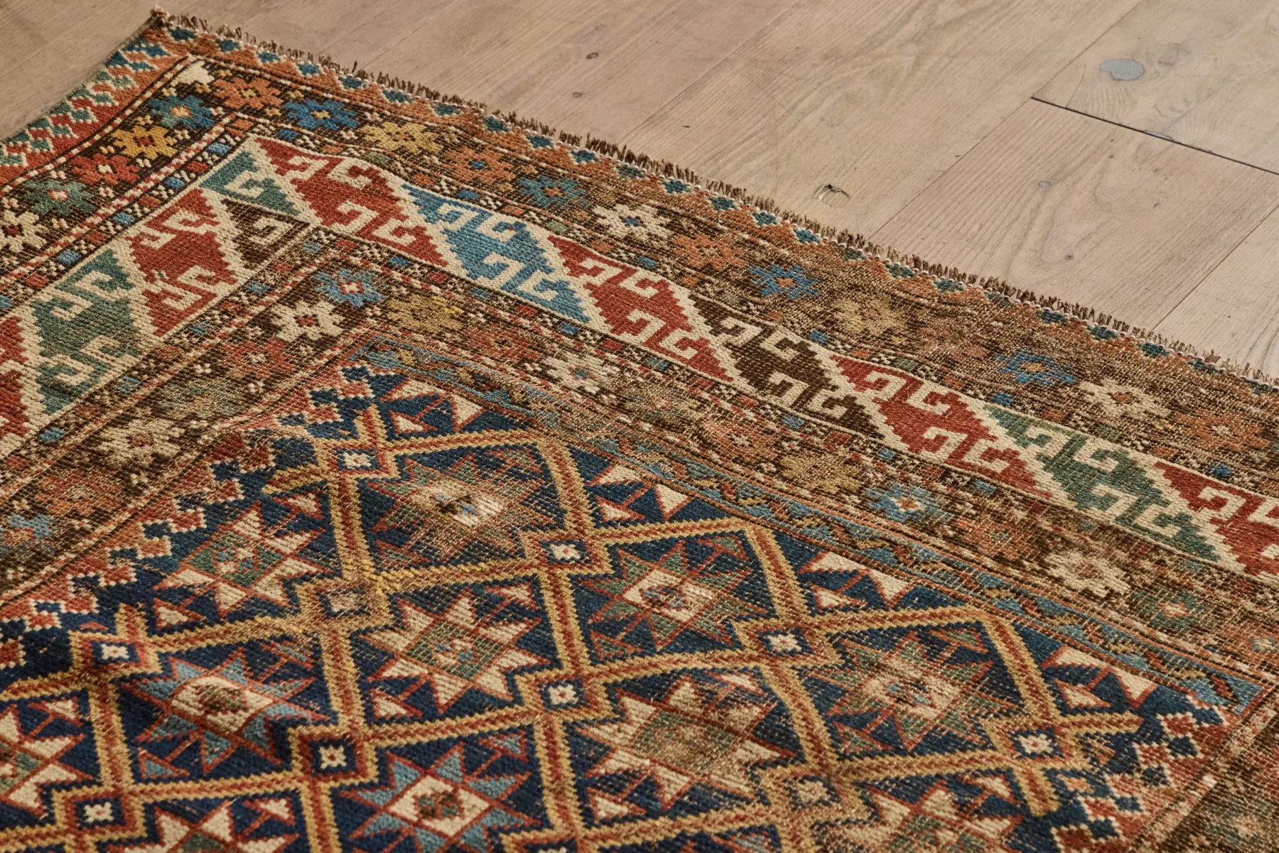 Shirvan Rug 4' x 5'*VINTAGE Hot