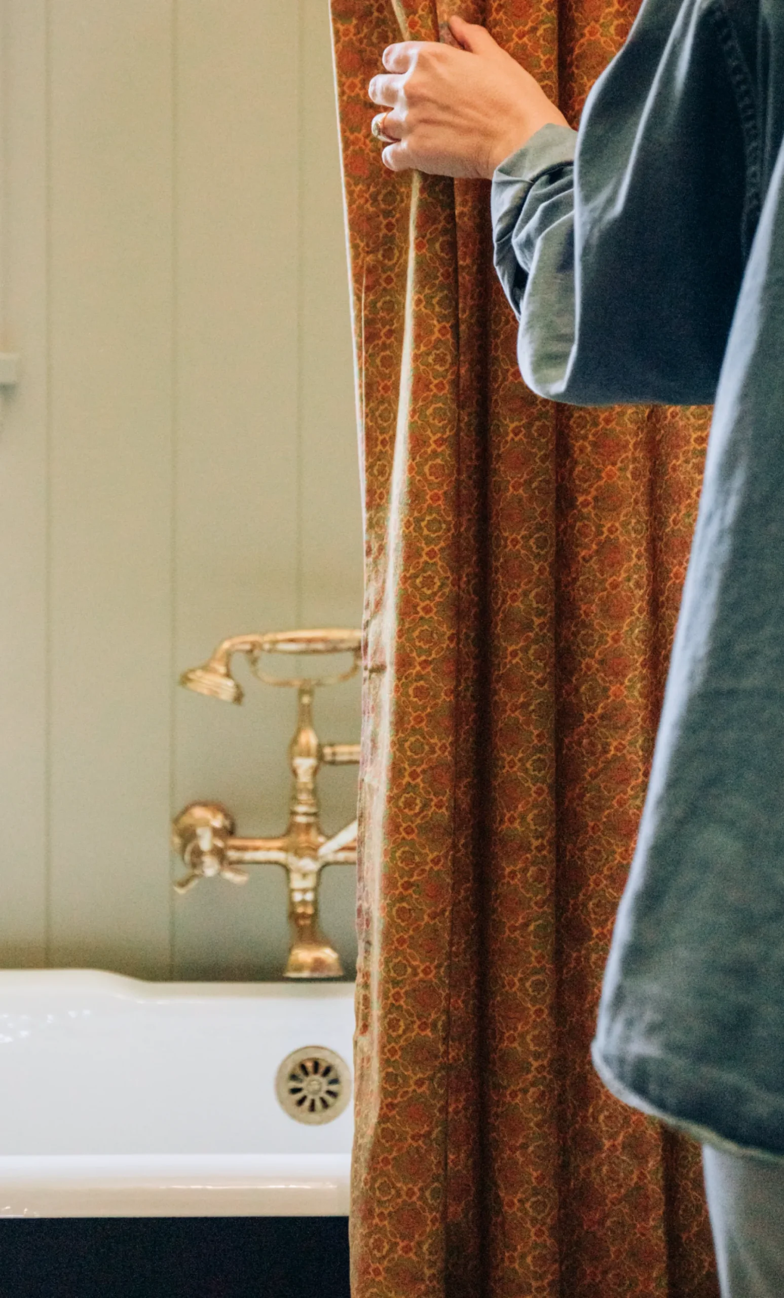 Shower Curtain in Jewel Box*NICKEY KEHOE Best