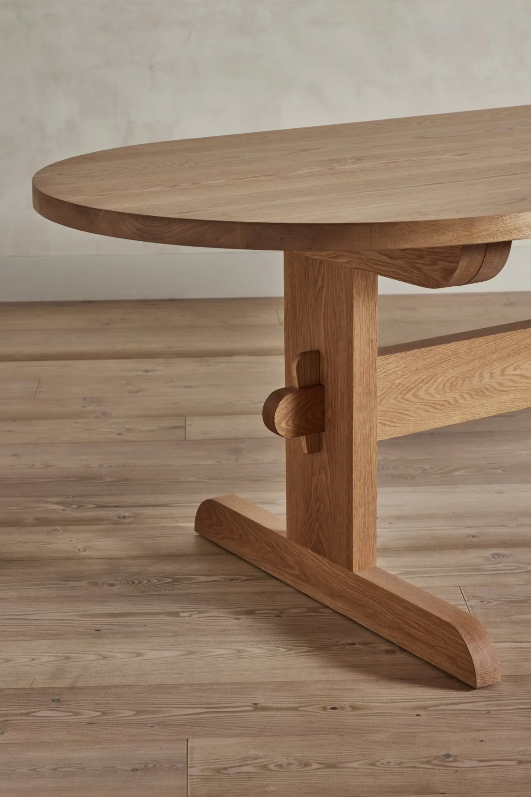 Trestle Dining Table, Oval*NICKEY KEHOE Best