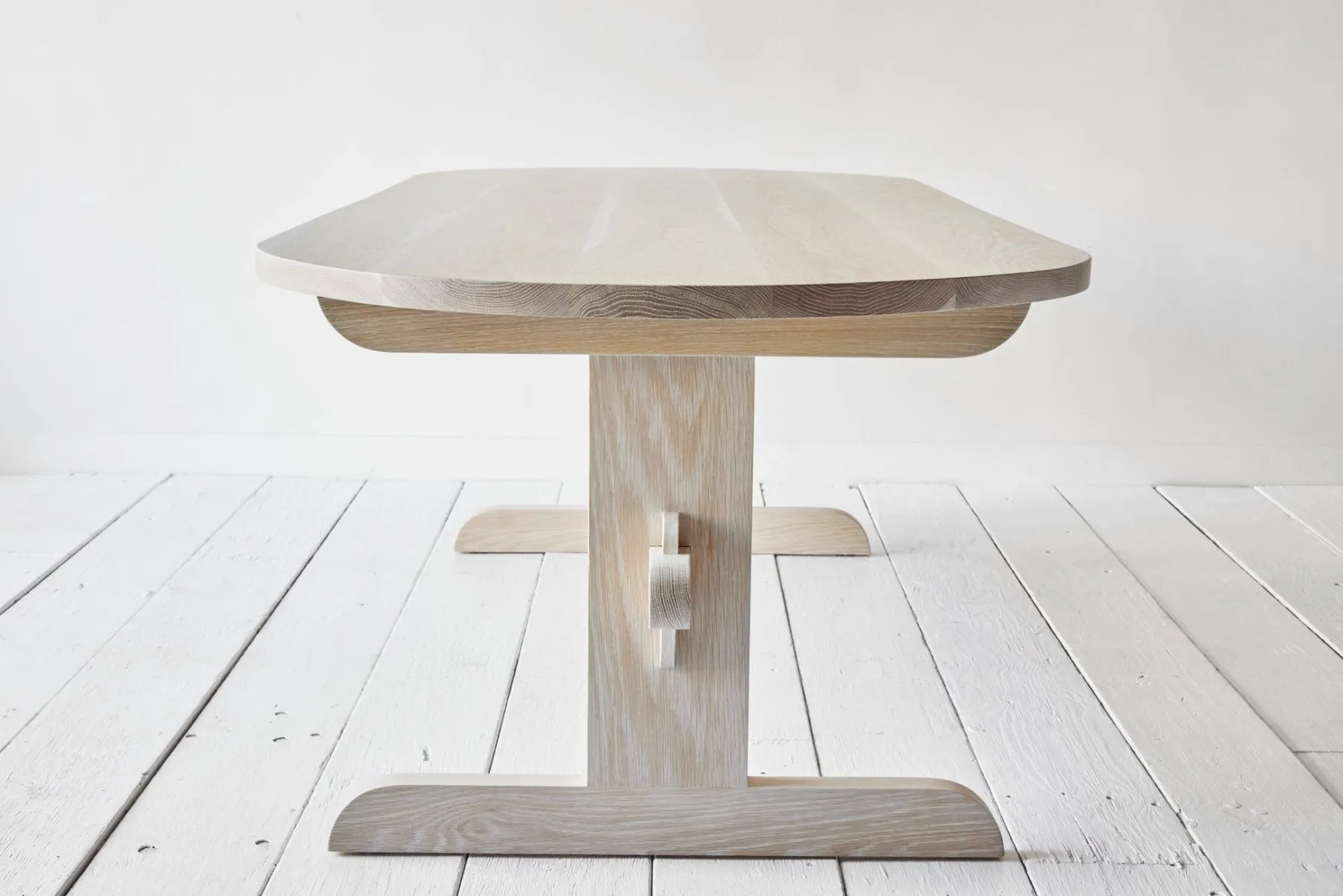 Trestle Dining Table, Oval*NICKEY KEHOE Best