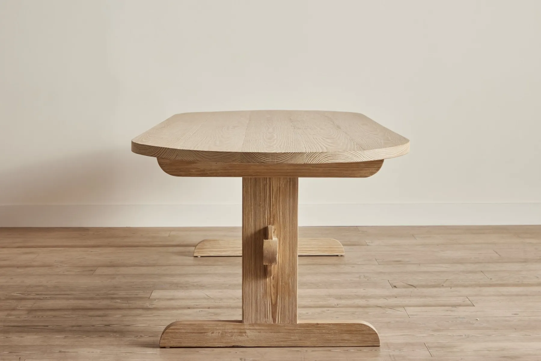 Trestle Dining Table, Oval*NICKEY KEHOE Best