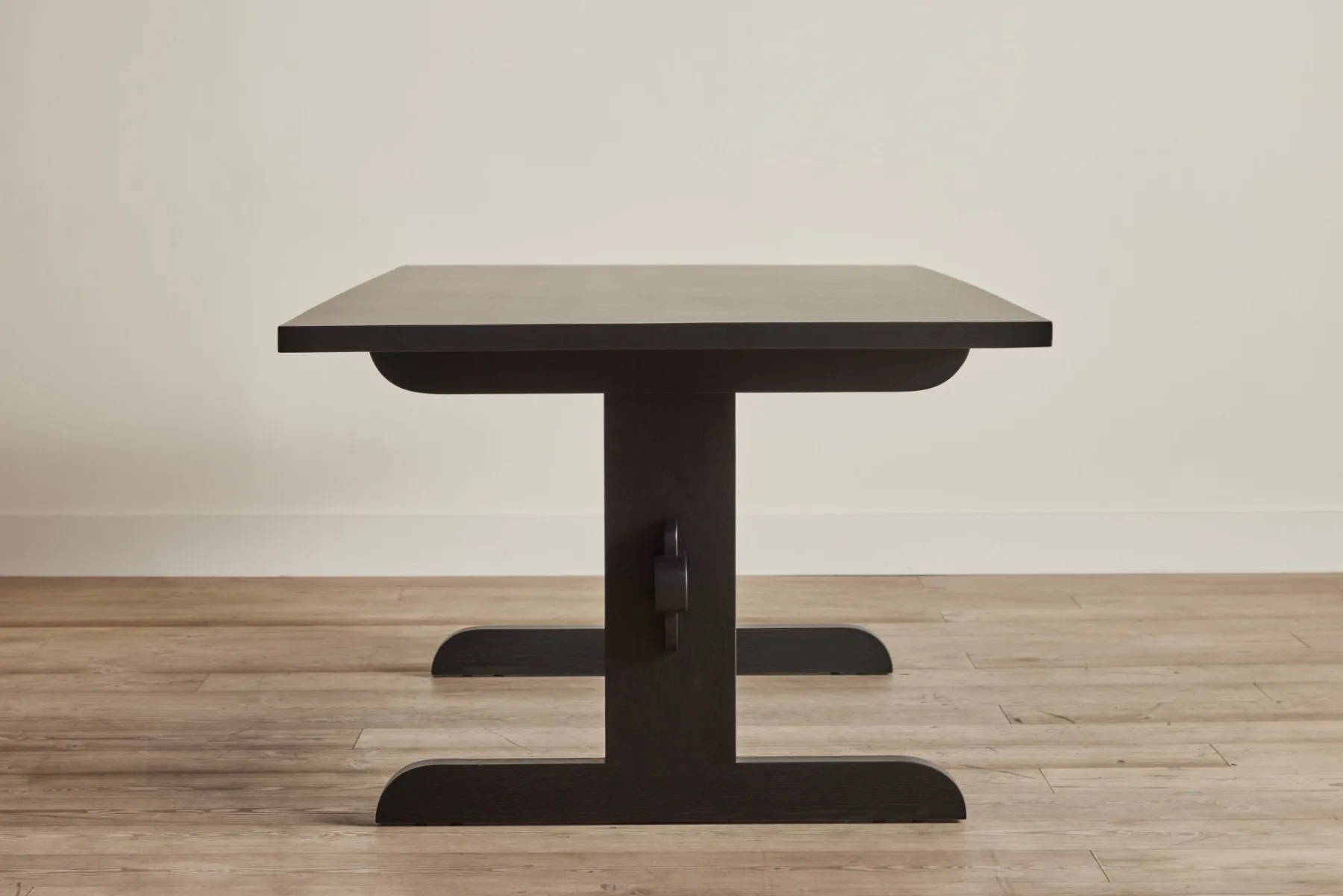 Trestle Dining Table, Rectangular*NICKEY KEHOE Hot